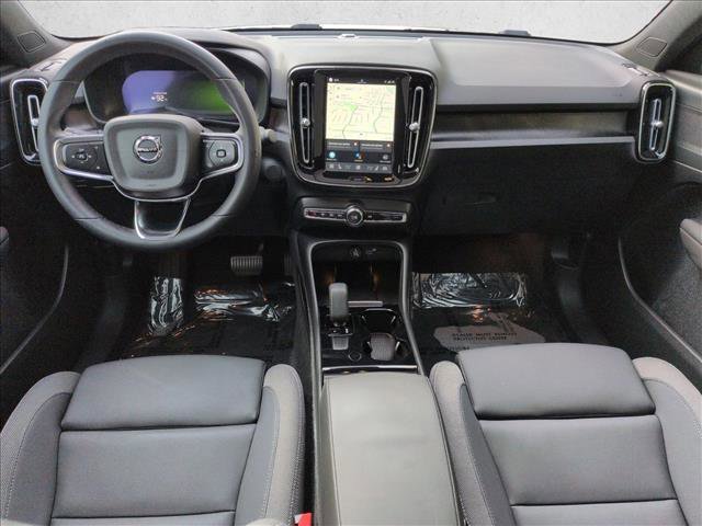 Certified 2023 Volvo C40 Recharge Core image 18