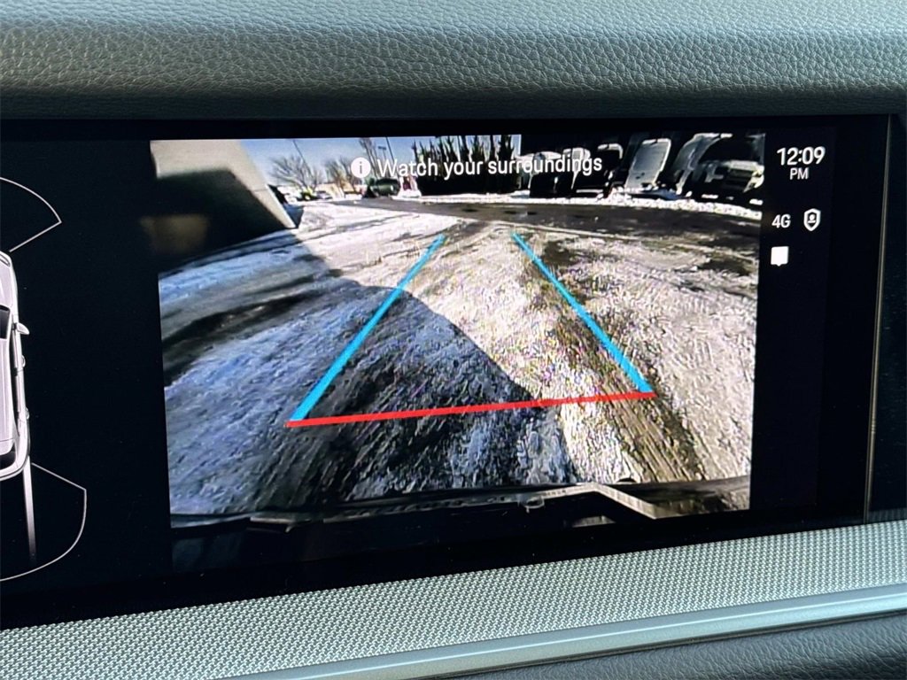 Used 2024 Porsche Cayenne Base image 22