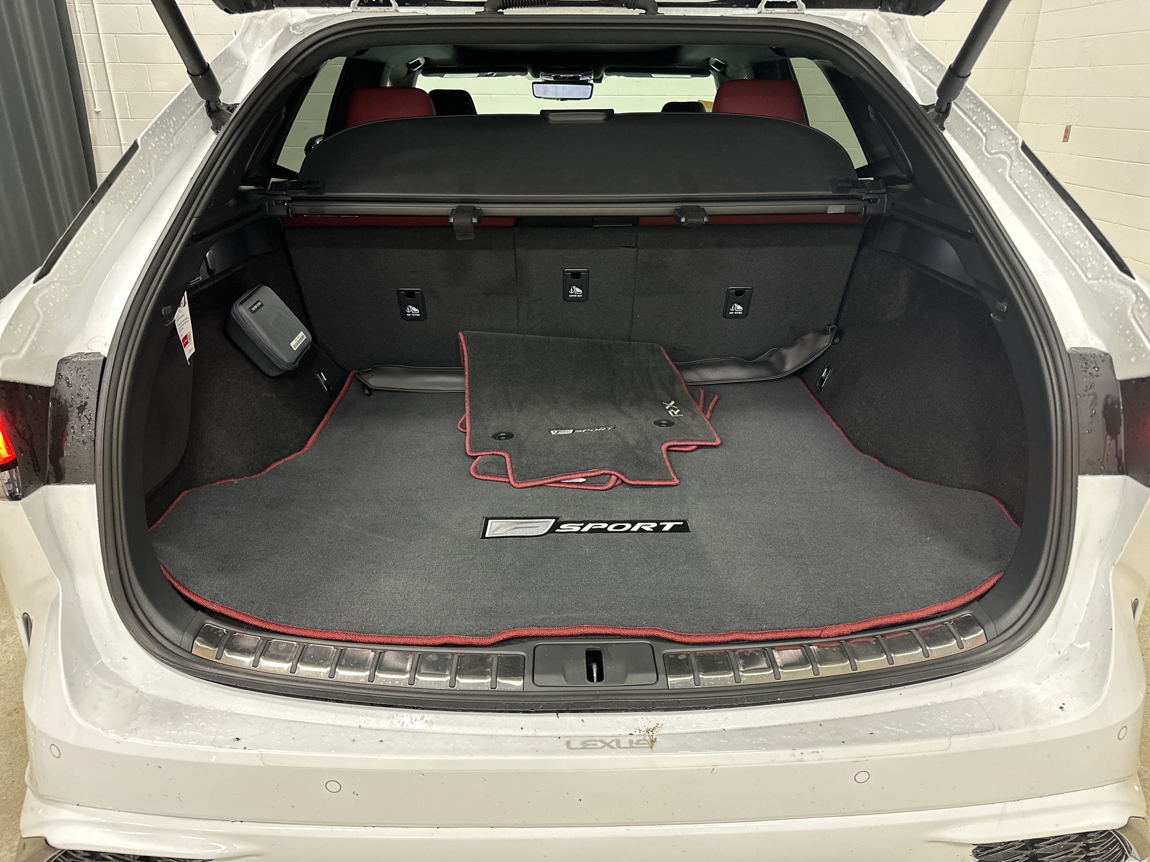 Used 2024 Lexus RX 500h F Sport w/ Convenience Package image 32