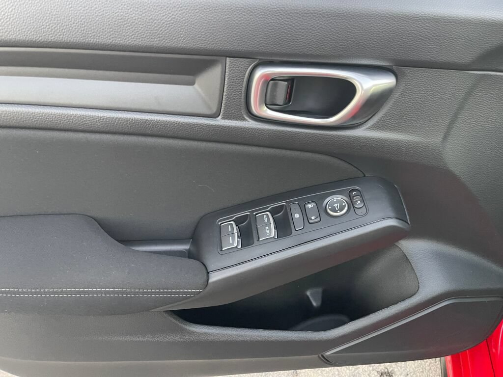 Certified 2024 Honda Civic Sport image 8