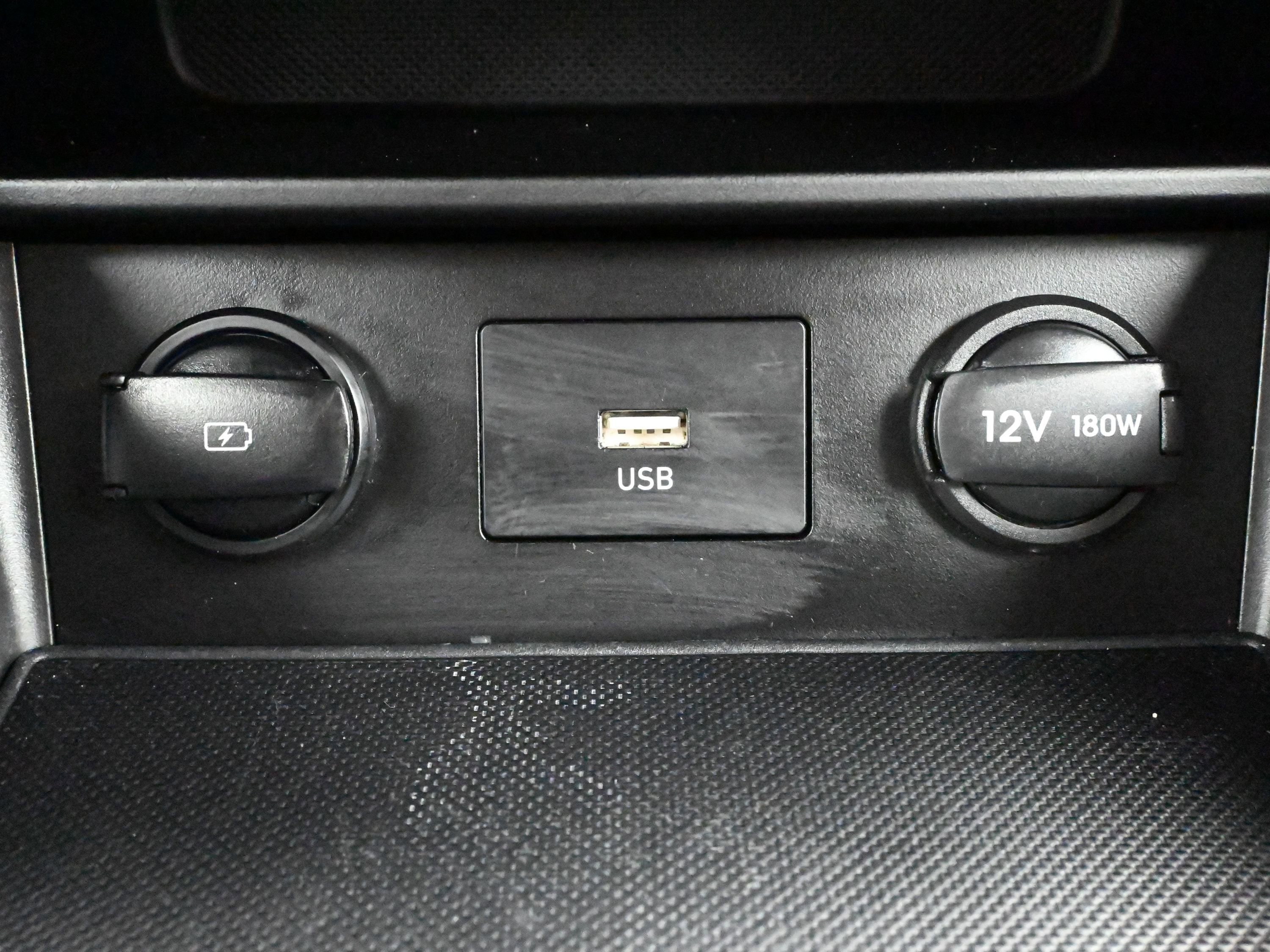 Certified 2023 Hyundai Kona SEL image 17