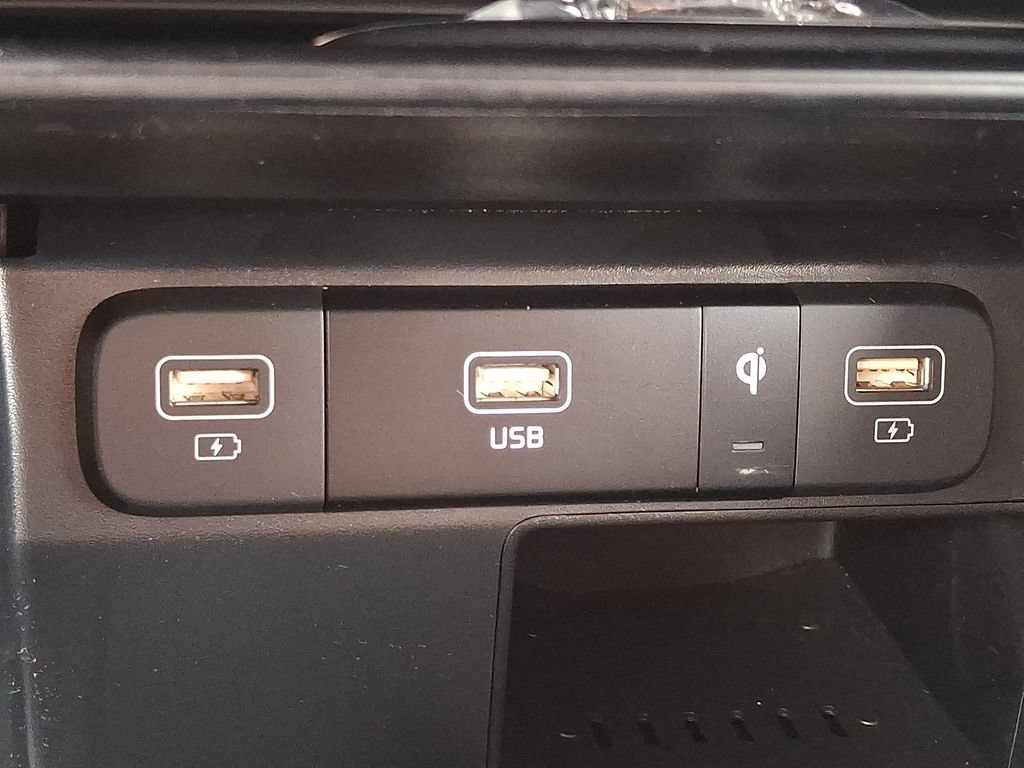 Certified 2023 Kia Sorento X-Line EX AWD/4WD image 28
