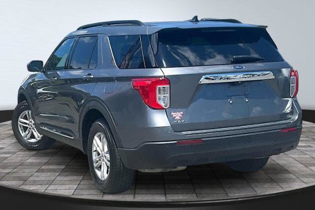 Certified 2022 Ford Explorer XLT AWD/4WD image 2