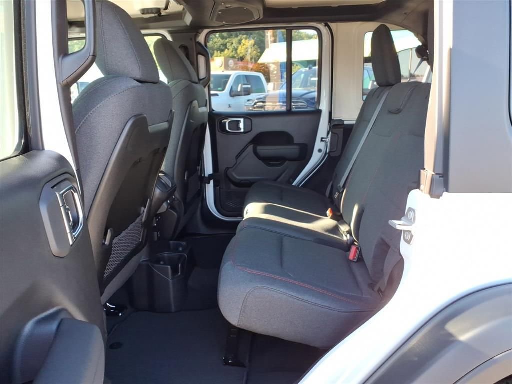 New 2025 Jeep Wrangler Rubicon image 7
