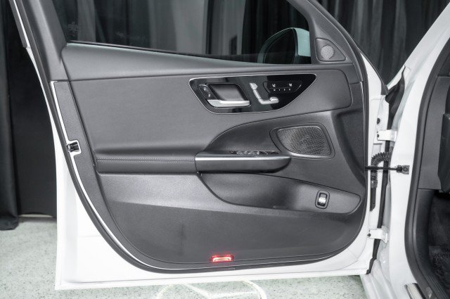Used 2026 Mercedes-Benz C 300 Sedan image 10