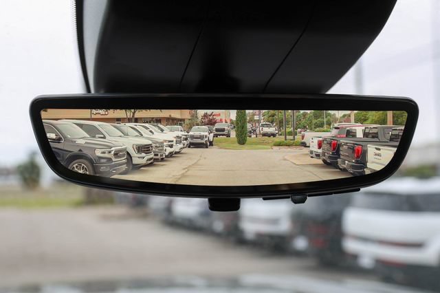 Used 2023 GMC Sierra 1500 Denali w/ Denali Reserve Package AWD/4WD image 13