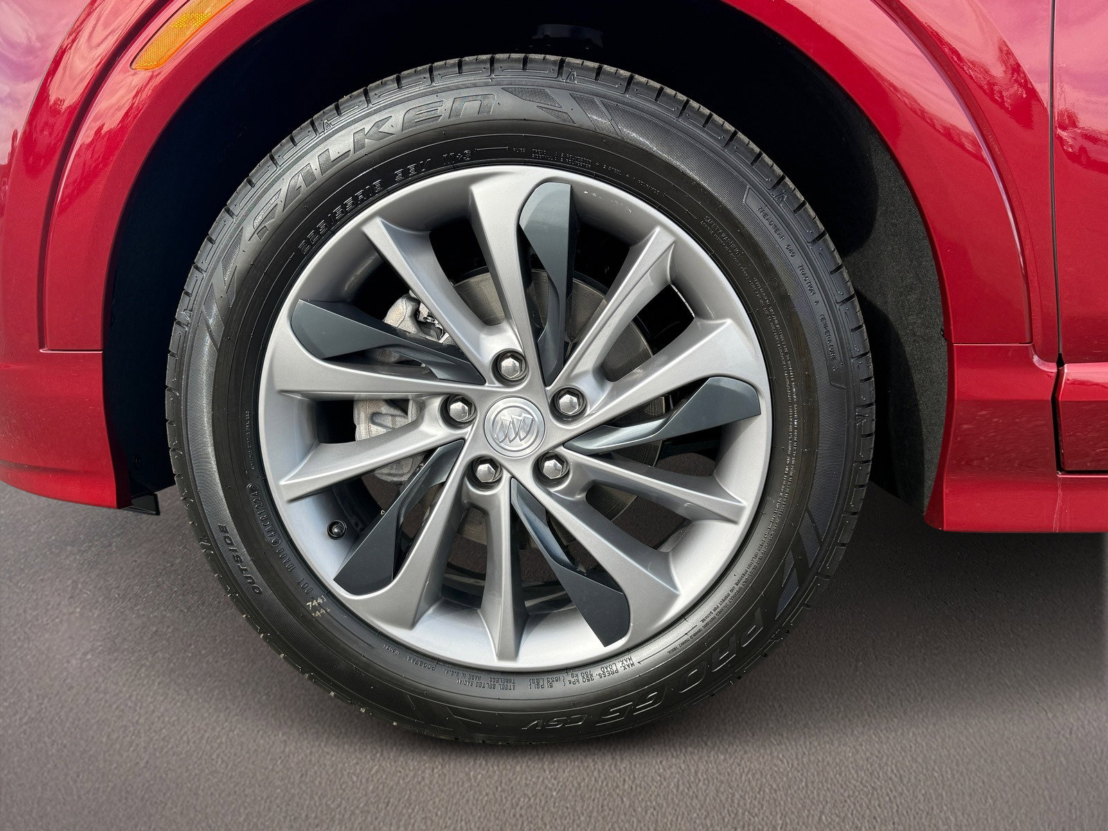 Used 2023 Buick Encore GX Select w/ Sport Touring Package image 8