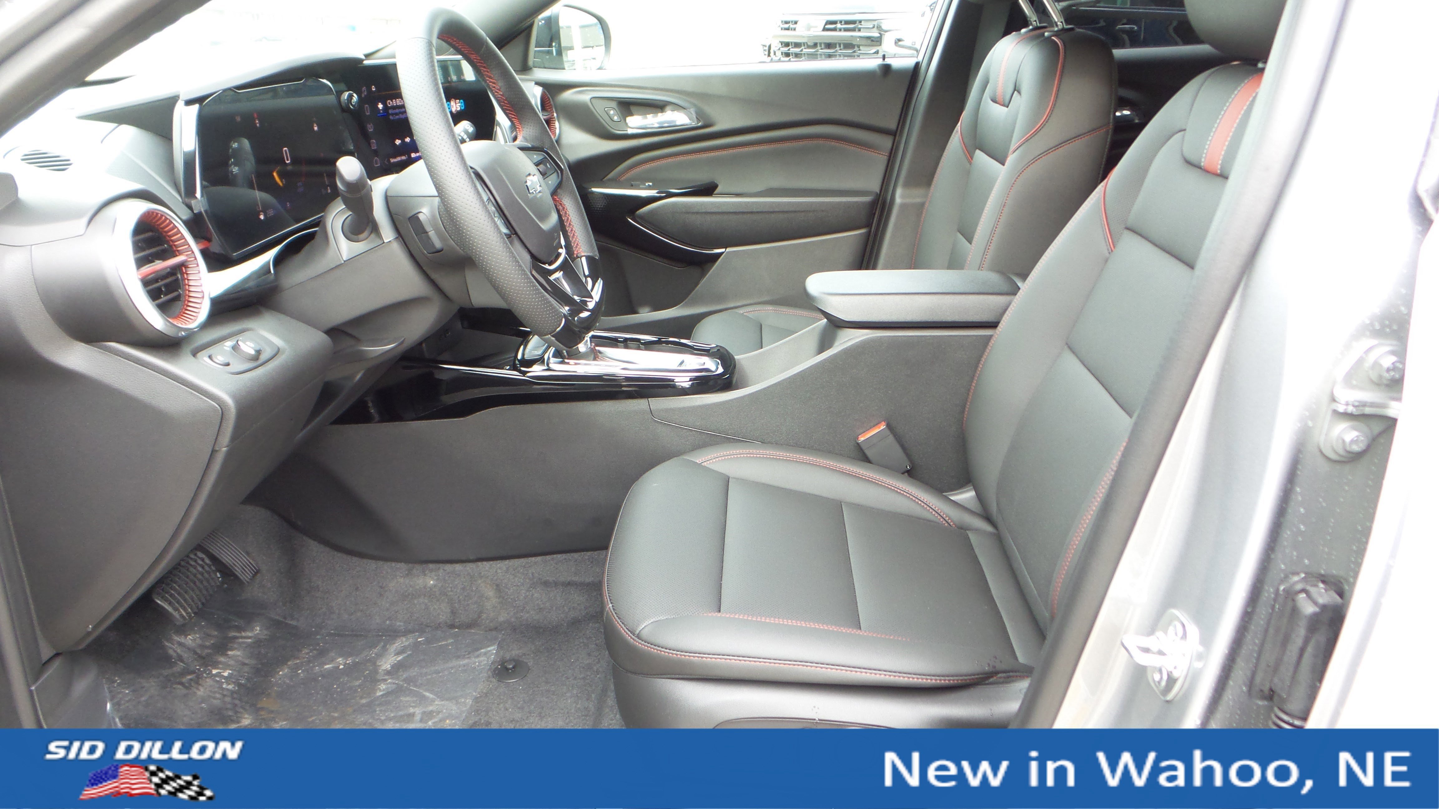 New 2026 Chevrolet Trax RS w/ Sunroof Package image 9