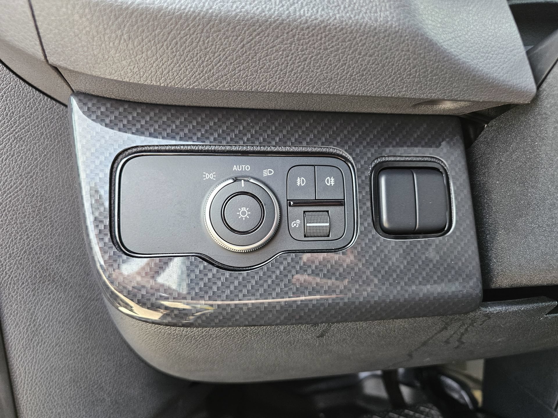 Used 2022 Mercedes-Benz Sprinter 2500 image 27