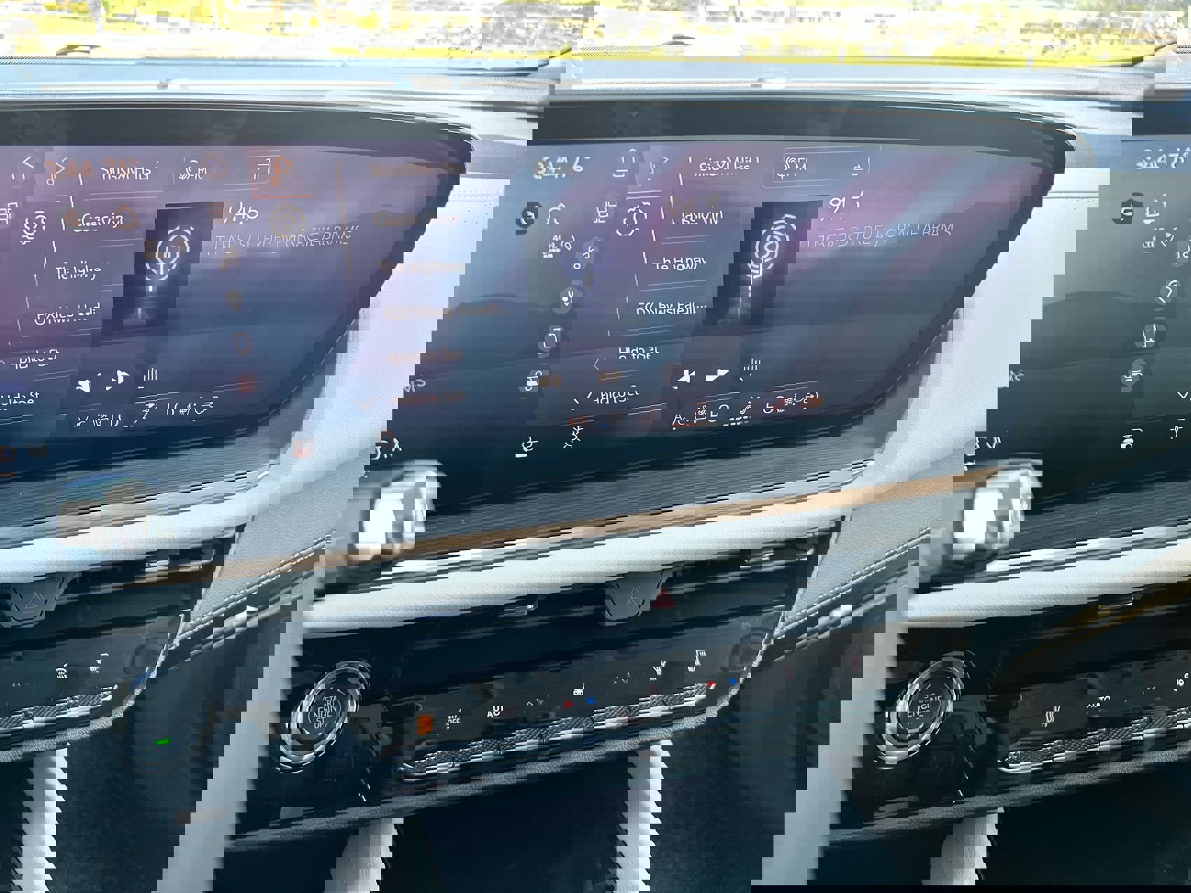 New 2025 Buick Envision Avenir image 12