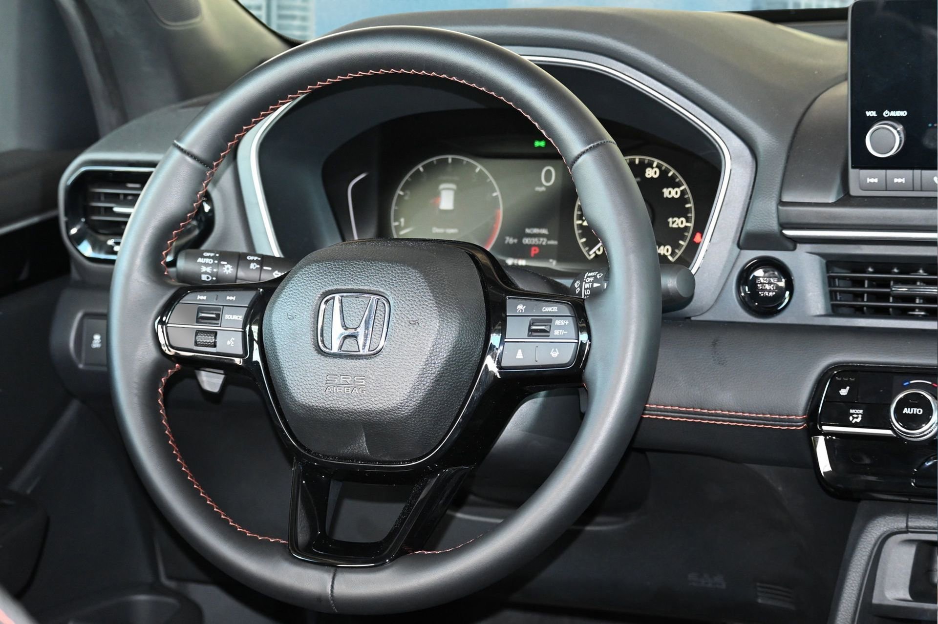 New 2025 Honda Pilot Sport image 21