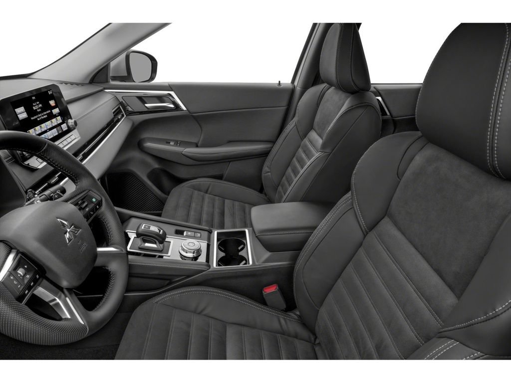 Used 2024 Mitsubishi Outlander AWD image 6