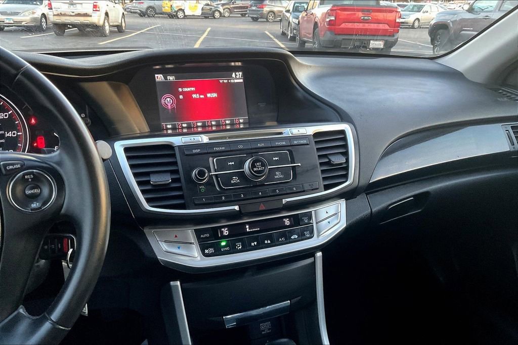Used 2015 Honda Accord Sport image 6