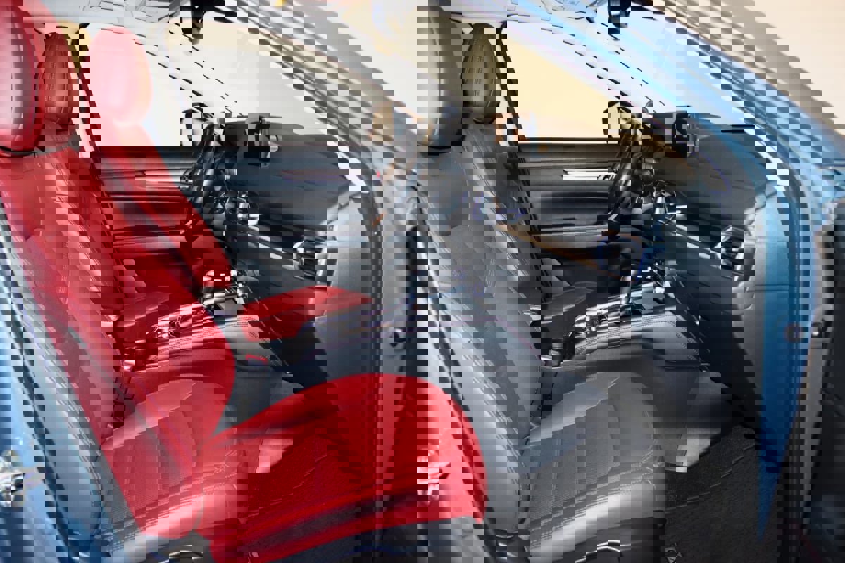 Used 2024 MAZDA CX-5 Carbon Edition image 53