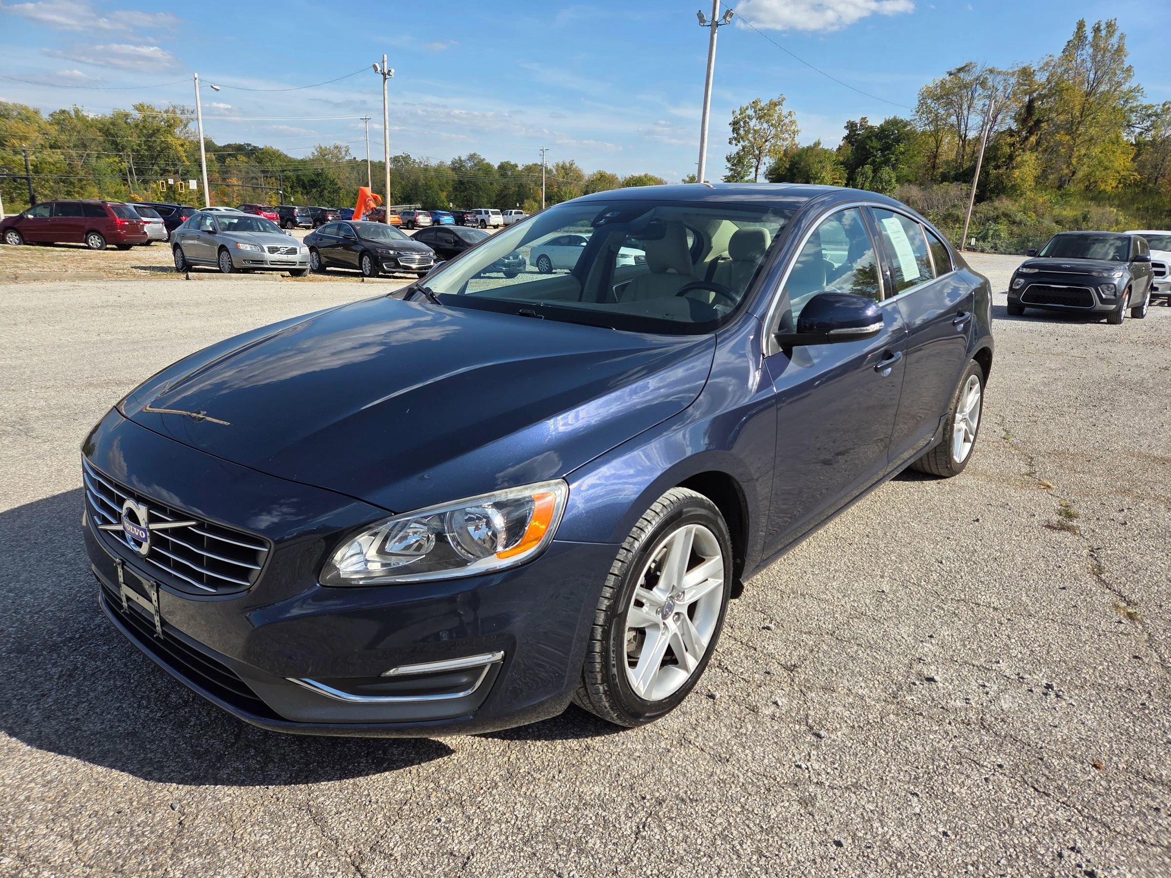 Used 2015 Volvo S60 T5 Premier image 2