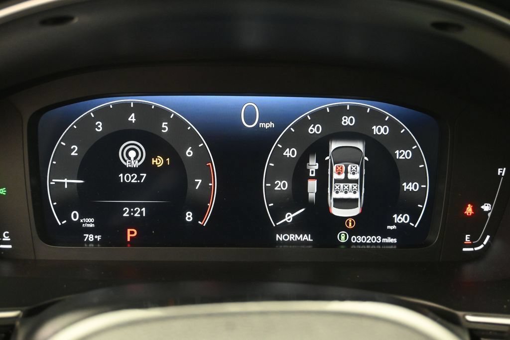 Used 2024 Honda Civic Touring image 11