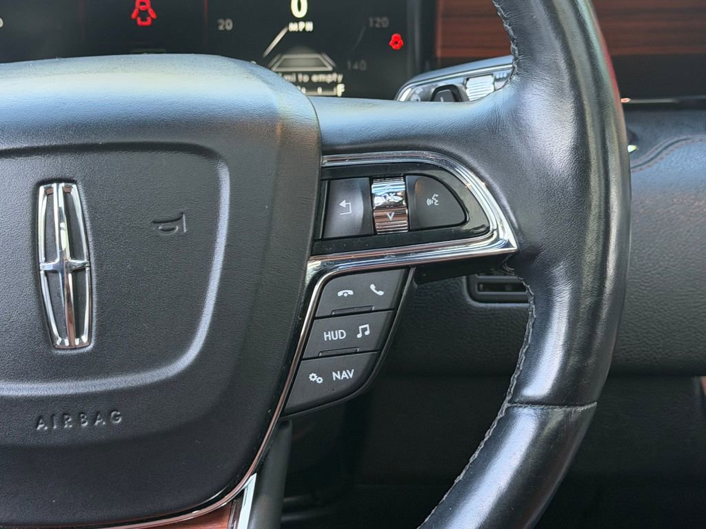 Used 2020 Lincoln Navigator Reserve w/ Luxury Package AWD/4WD image 28