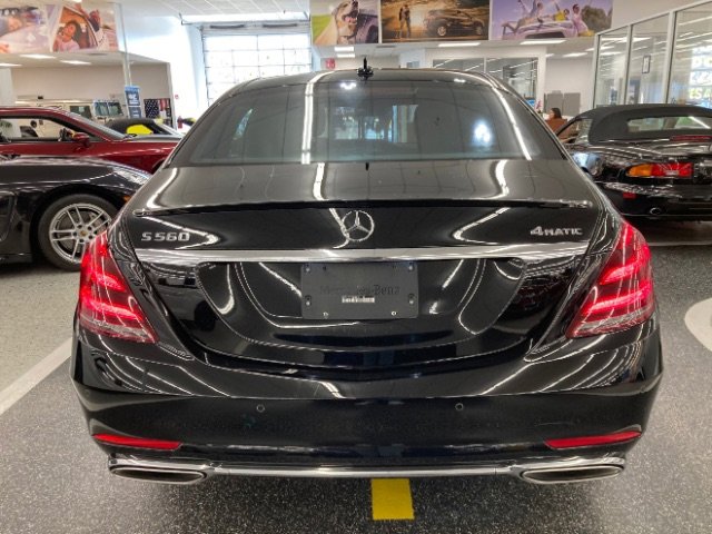 Used 2018 Mercedes-Benz S 560 4MATIC Sedan image 5