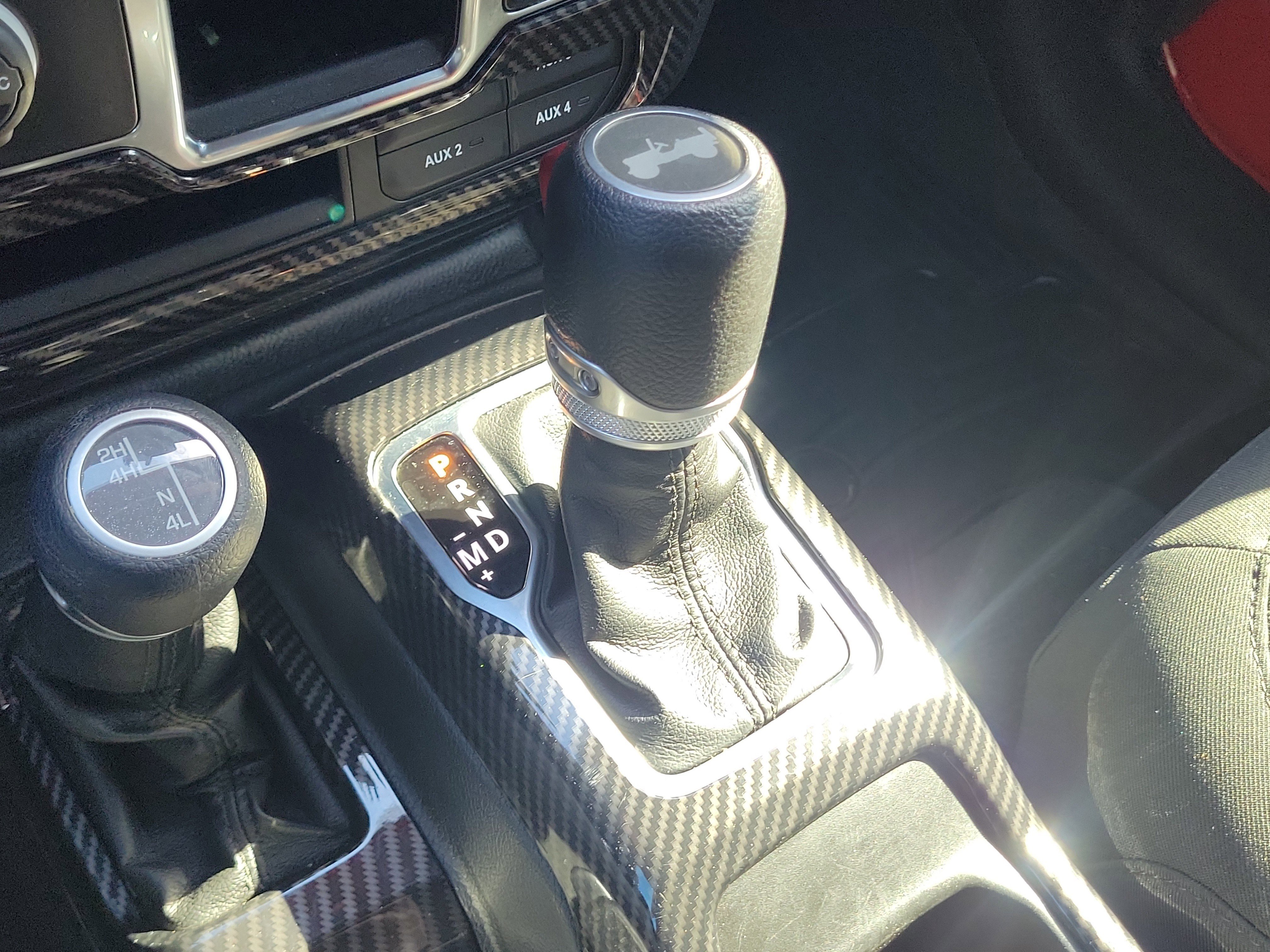 Used 2022 Jeep Wrangler Sport AWD/4WD image 30