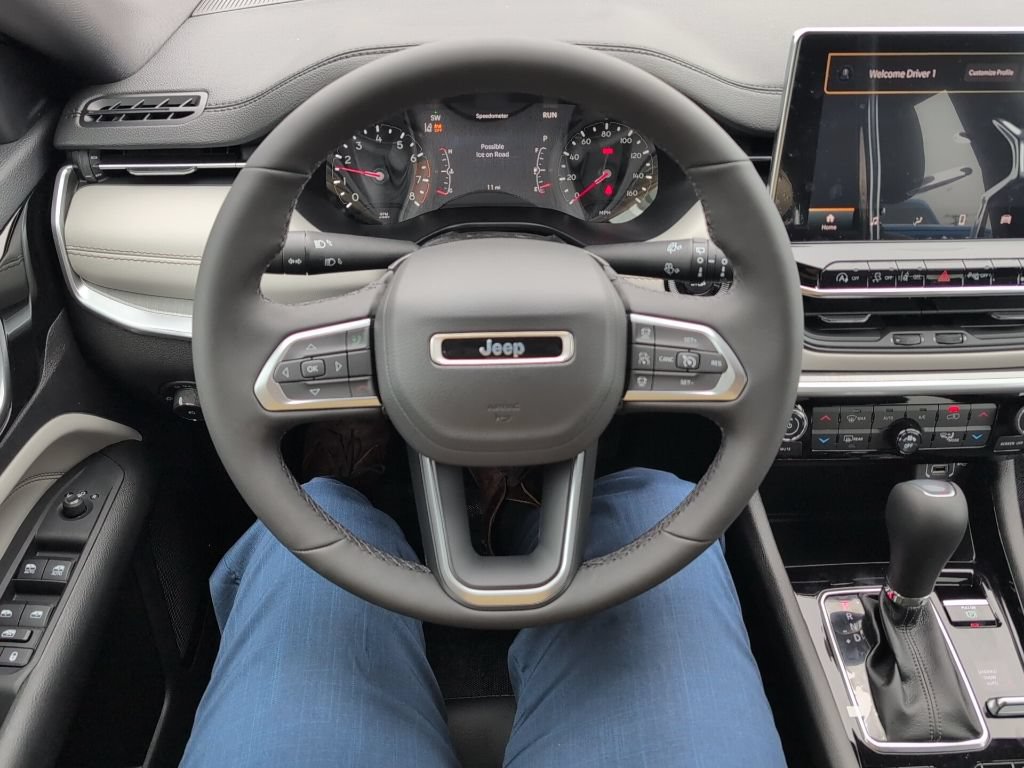 New 2026 Jeep Compass Limited AWD/4WD image 25