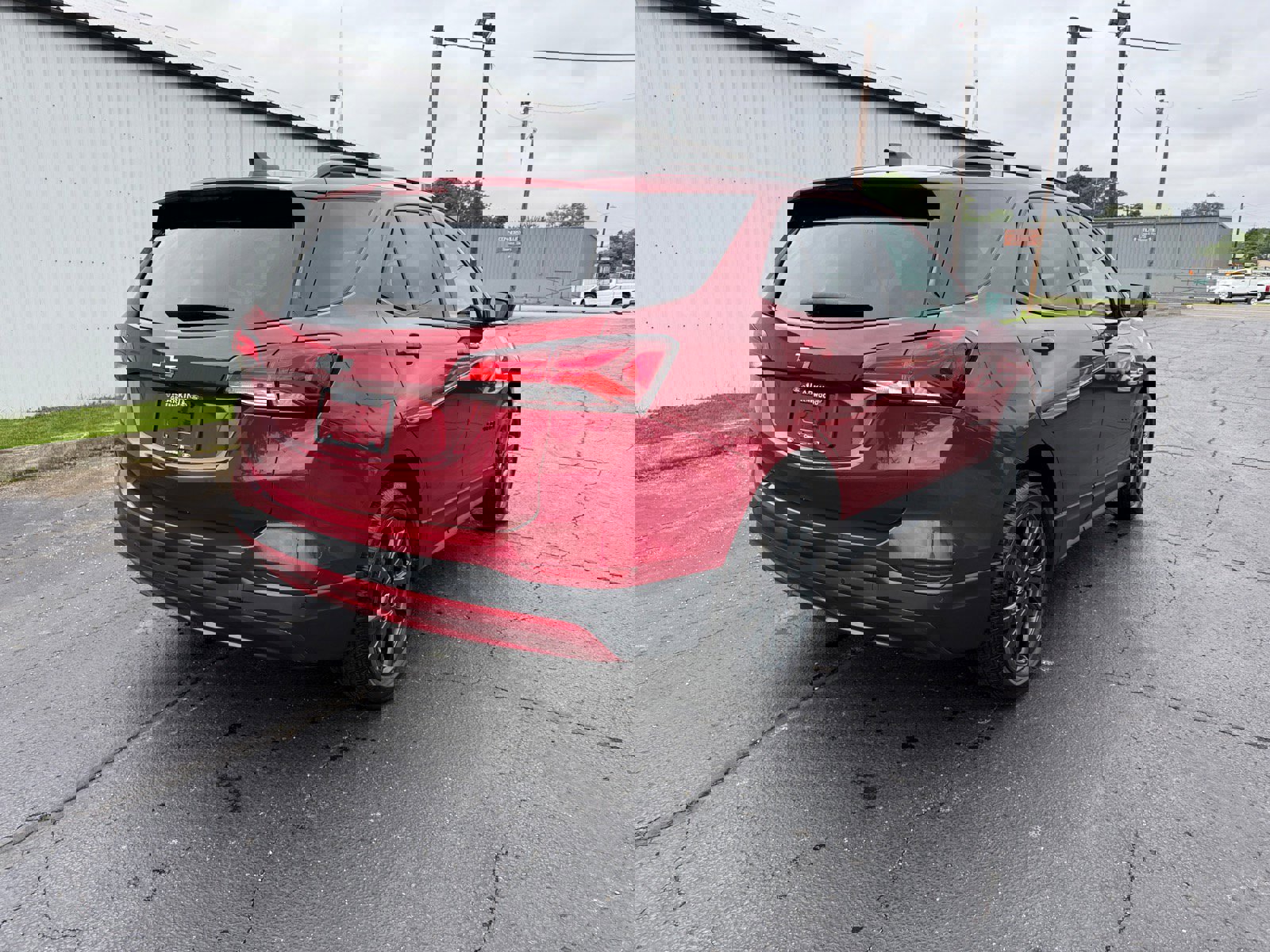 Used 2023 Chevrolet Equinox RS image 3