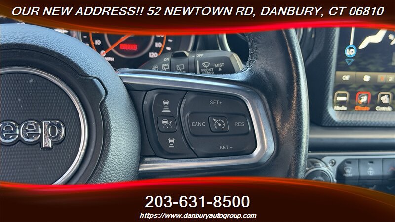 Used 2021 Jeep Wrangler Unlimited Sahara AWD/4WD image 20
