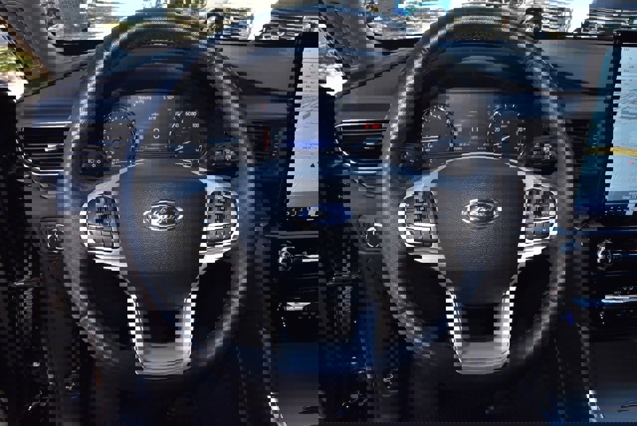 Used 2022 Ford Explorer Limited w/ Limited Technology Package image 24