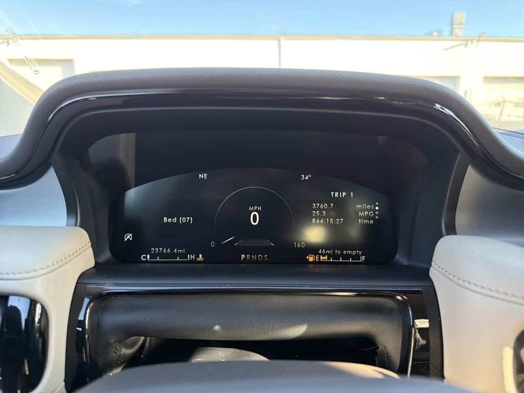 Certified 2023 Lincoln Nautilus AWD w/ Premium Package image 22