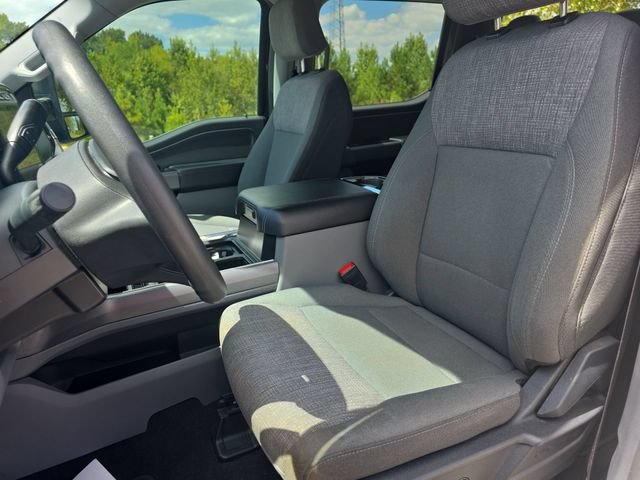 Used 2024 Ford F250 XLT w/ Black Appearance Package AWD/4WD image 15