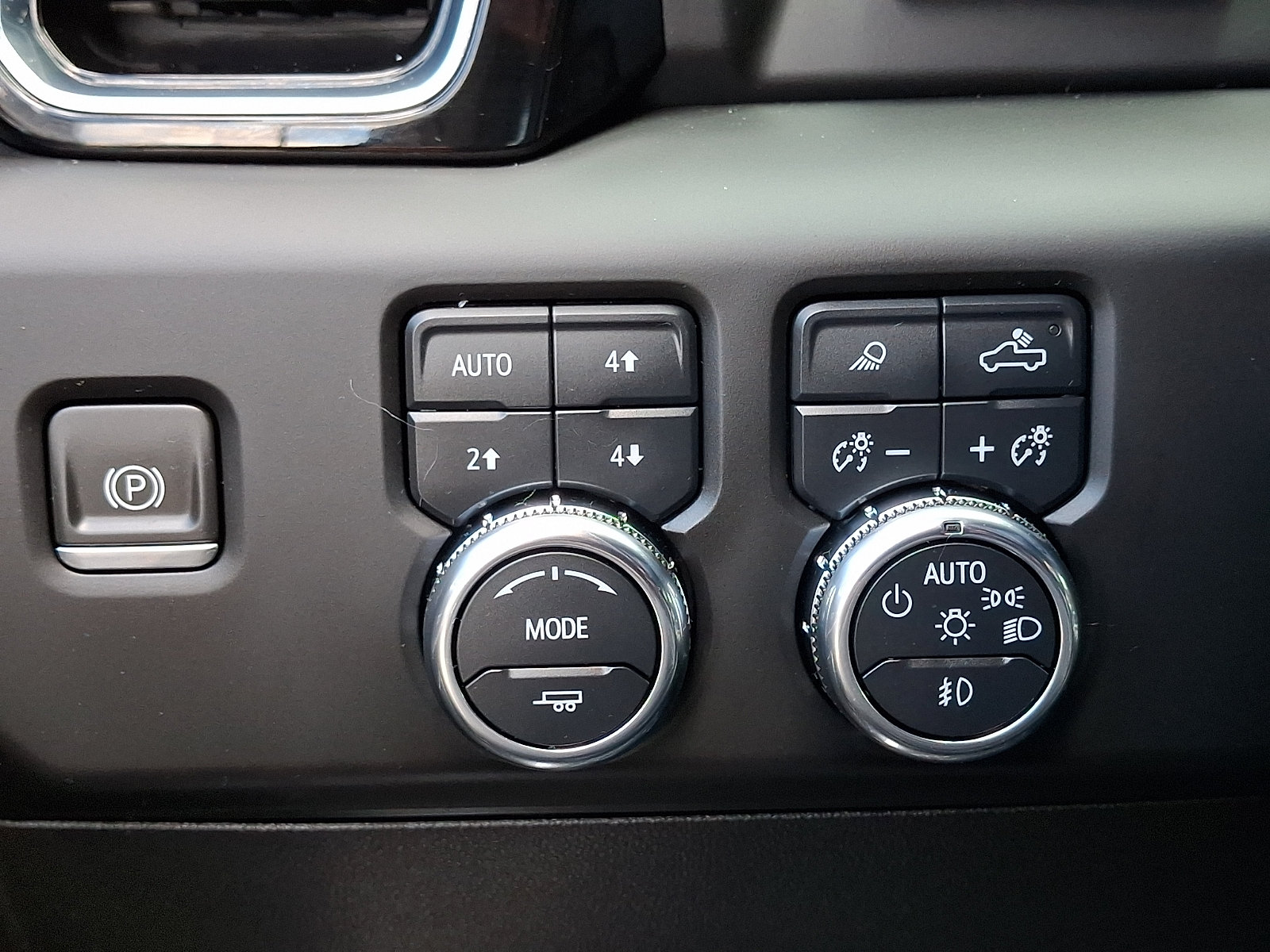 Used 2023 GMC Sierra 1500 Denali w/ Denali Reserve Package AWD/4WD image 25