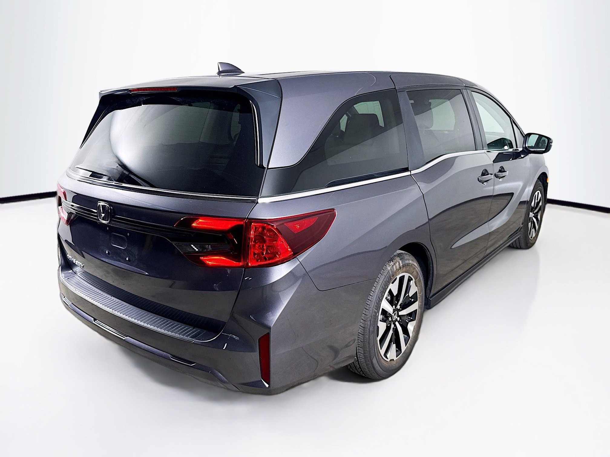 Certified 2026 Honda Odyssey EX-L image 32