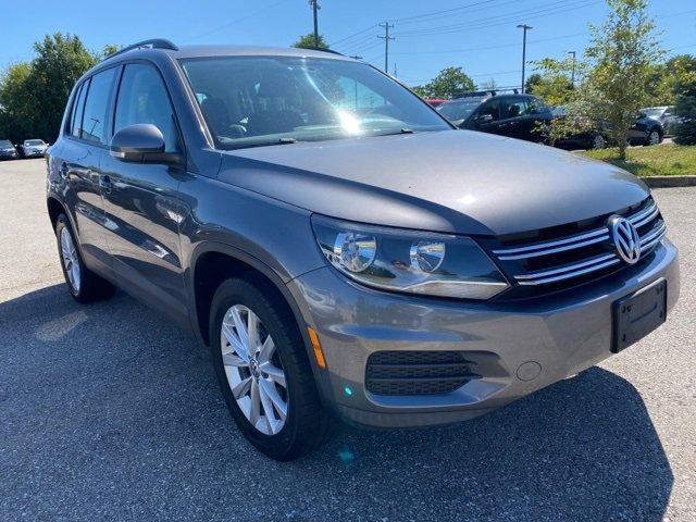 Used 2018 Volkswagen Tiguan Limited w/ Premium Package