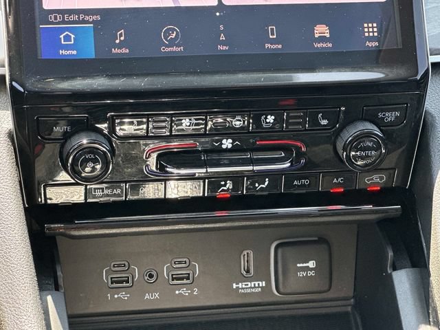 Used 2023 Jeep Grand Cherokee 4WD 4xe w/ Luxury Tech Group II image 5