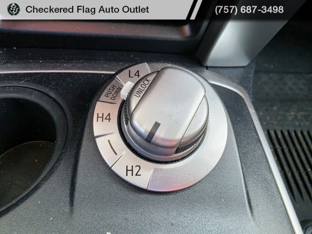 Used 2017 Toyota 4Runner SR5 image 20