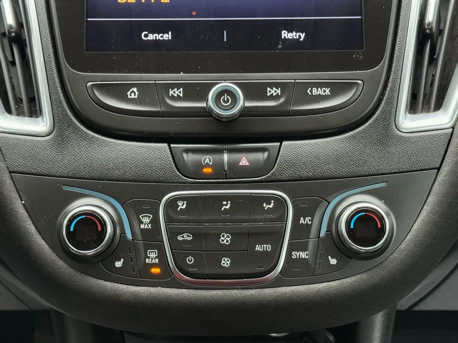 Used 2021 Chevrolet Malibu LT w/ Midnight Edition image 20