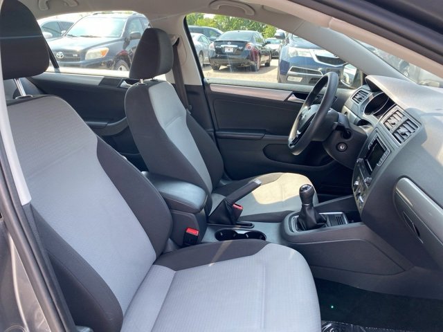 Used 2018 Volkswagen Jetta S image 27