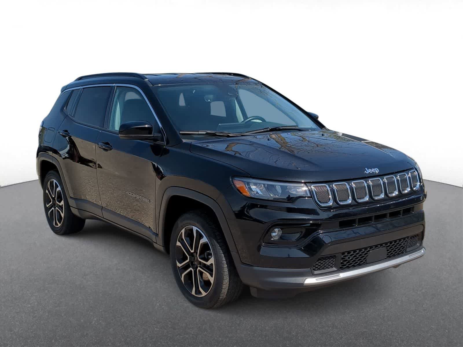 Used 2022 Jeep Compass Limited AWD/4WD image 2