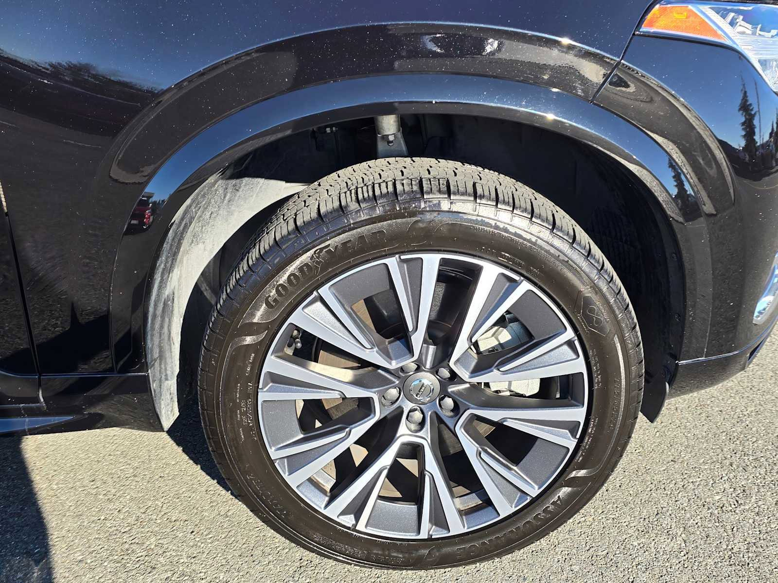 Used 2022 Volvo XC90 T8 Inscription Expression image 9