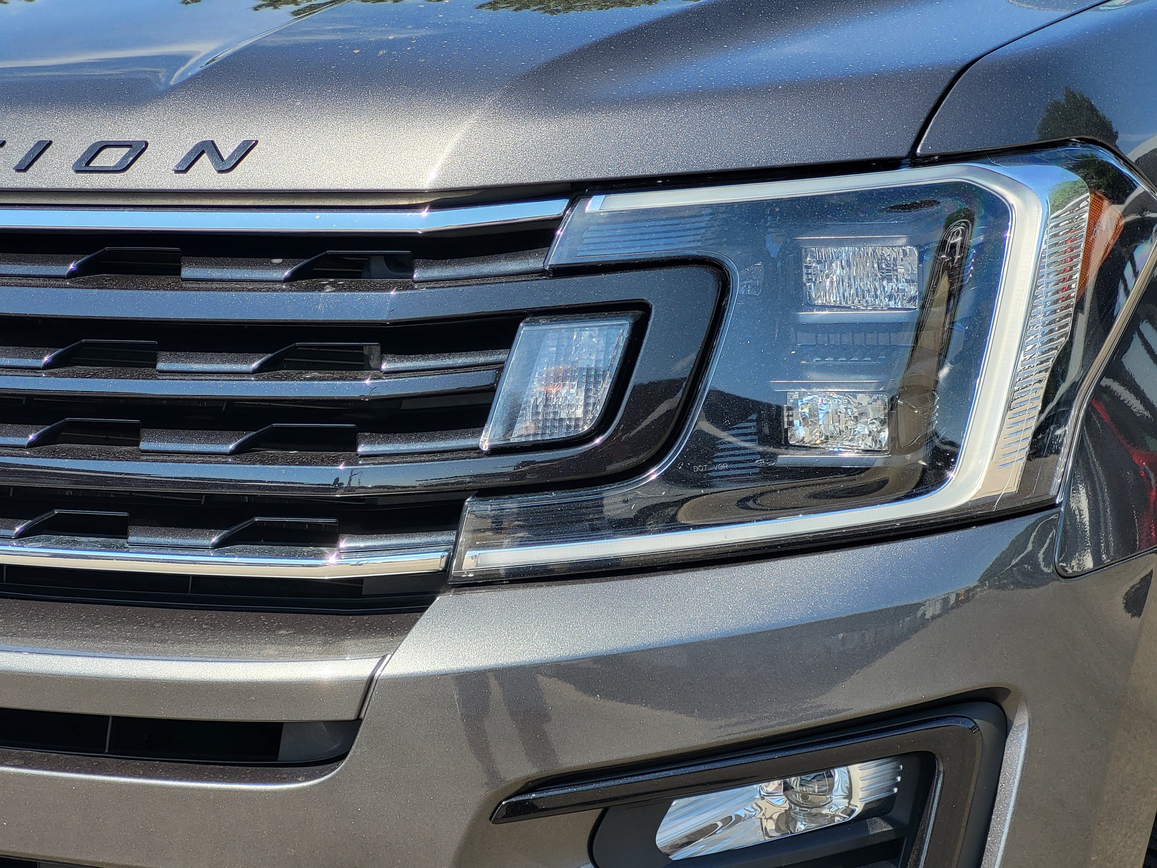 Used 2020 Ford Expedition Limited w/ Equipment Group 303A AWD/4WD image 8