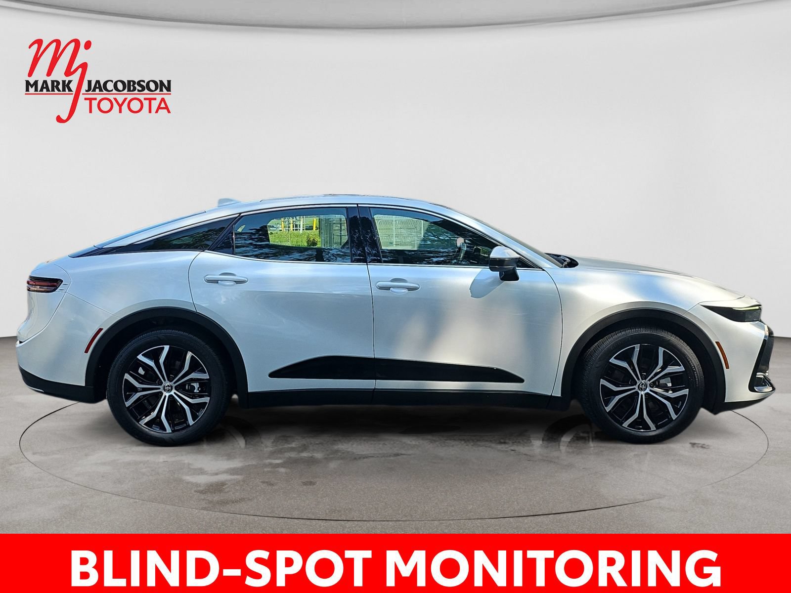 Used 2023 Toyota Crown AWD/4WD image 7