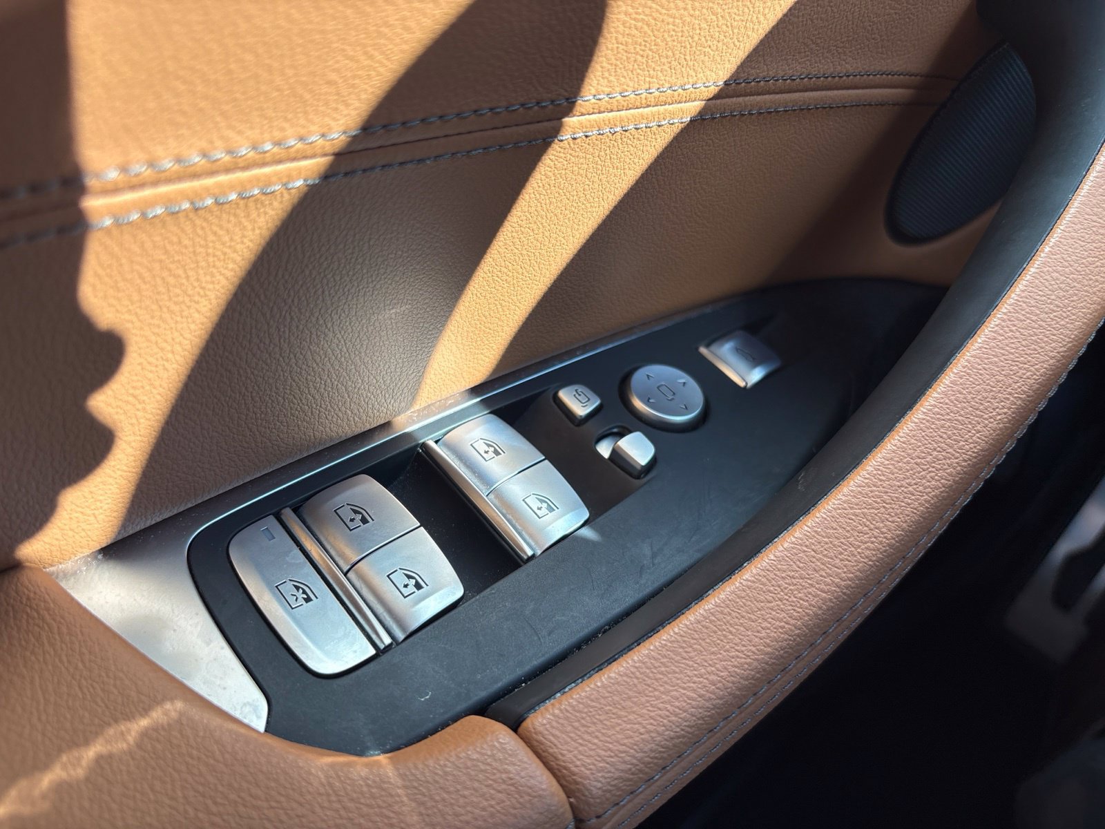 Used 2024 BMW X3 M40i AWD/4WD image 18