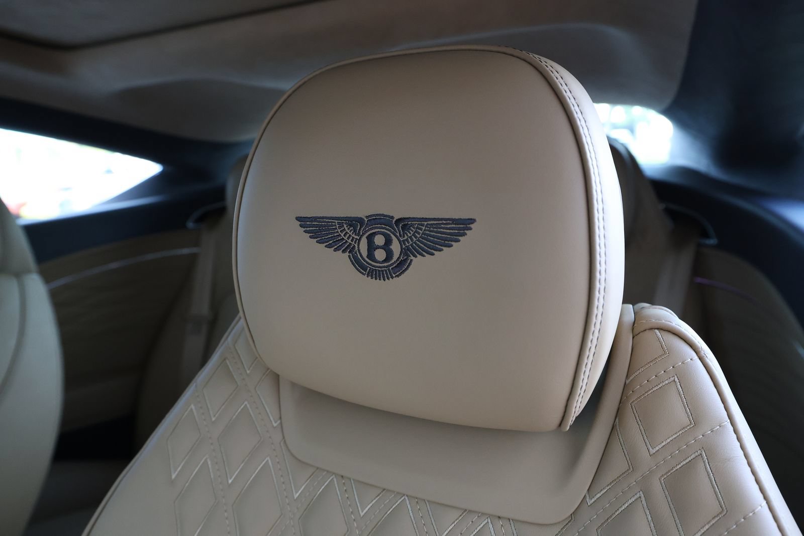 Used 2024 Bentley Continental GT Azure AWD/4WD image 24