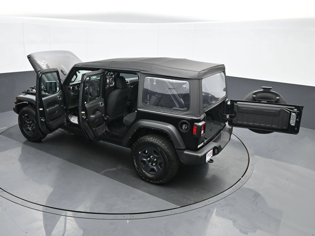 Used 2022 Jeep Wrangler Unlimited Sport AWD/4WD image 37