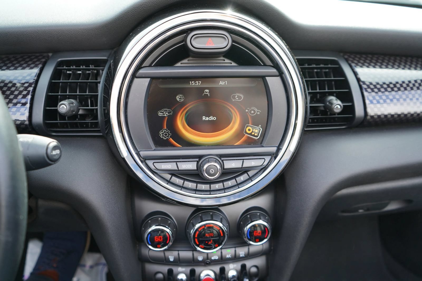 Used 2017 MINI Cooper S FWD image 9