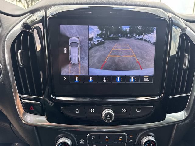 Used 2021 Chevrolet Traverse RS FWD image 31
