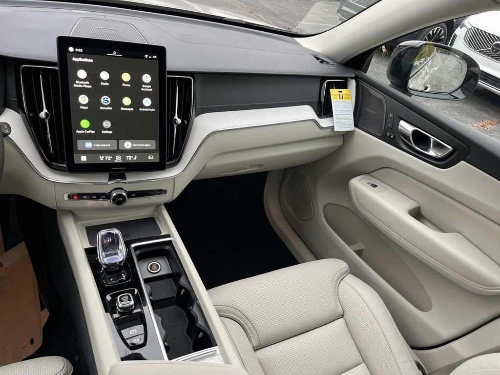 New 2026 Volvo XC60 B5 Ultra w/ Climate Package image 15