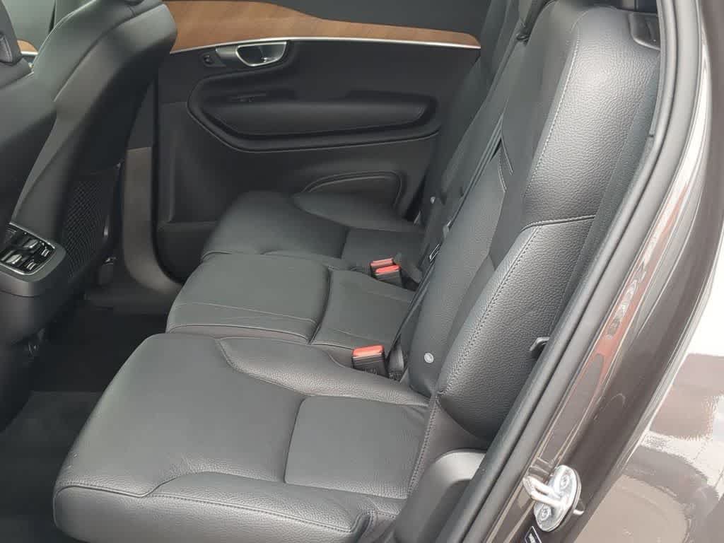 Certified 2024 Volvo XC90 B6 Plus w/ Protection Package Premier AWD/4WD image 18