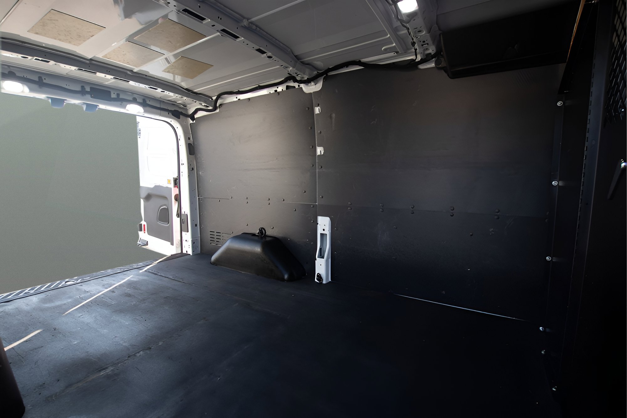 Used 2019 Ford Transit 150 130 Low Roof image 7