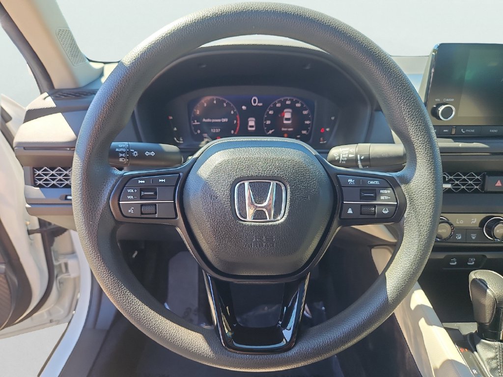 Certified 2025 Honda Accord SE image 27
