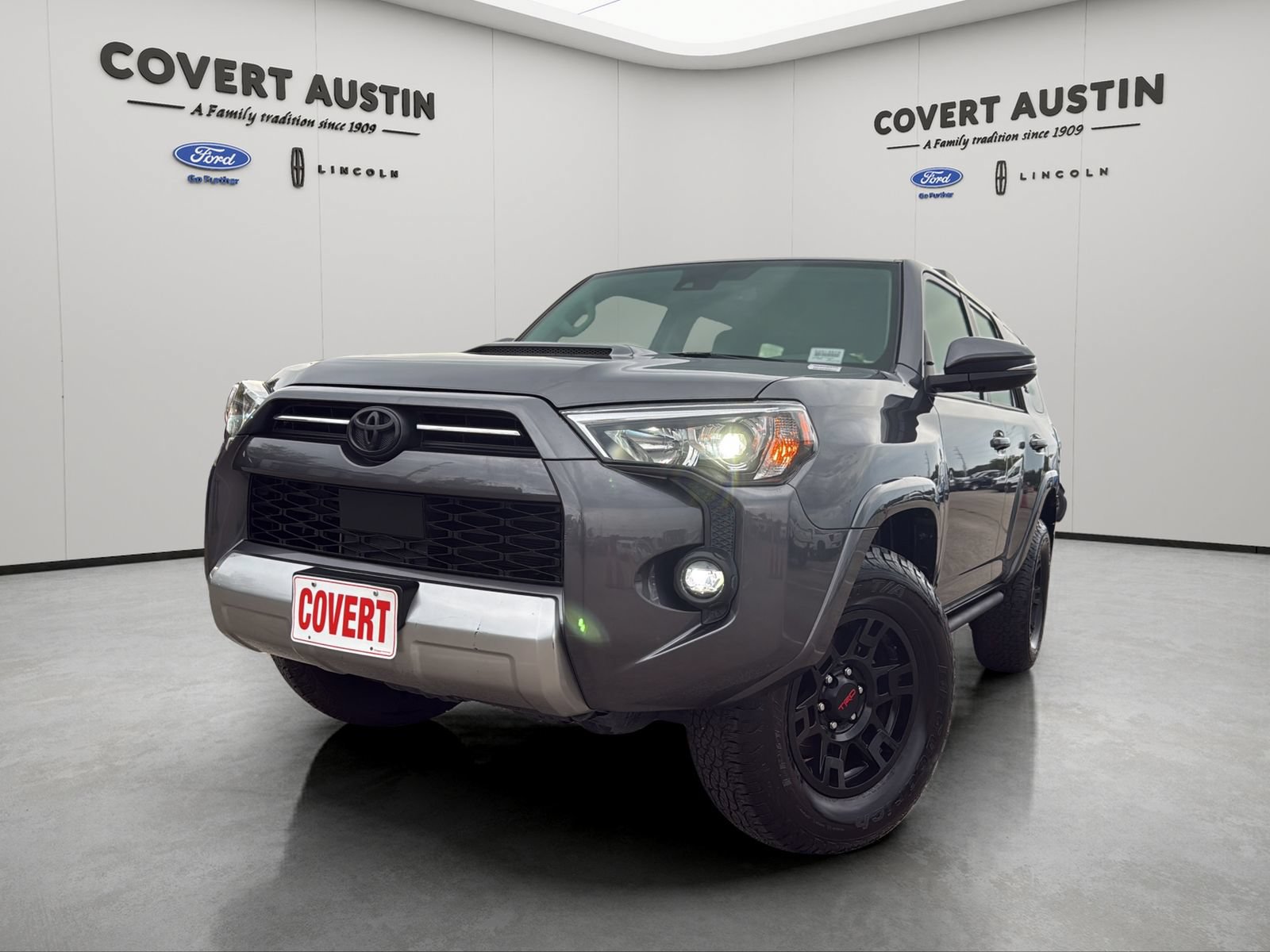 Used 2022 Toyota 4Runner TRD Off-Road Premium AWD/4WD image 1